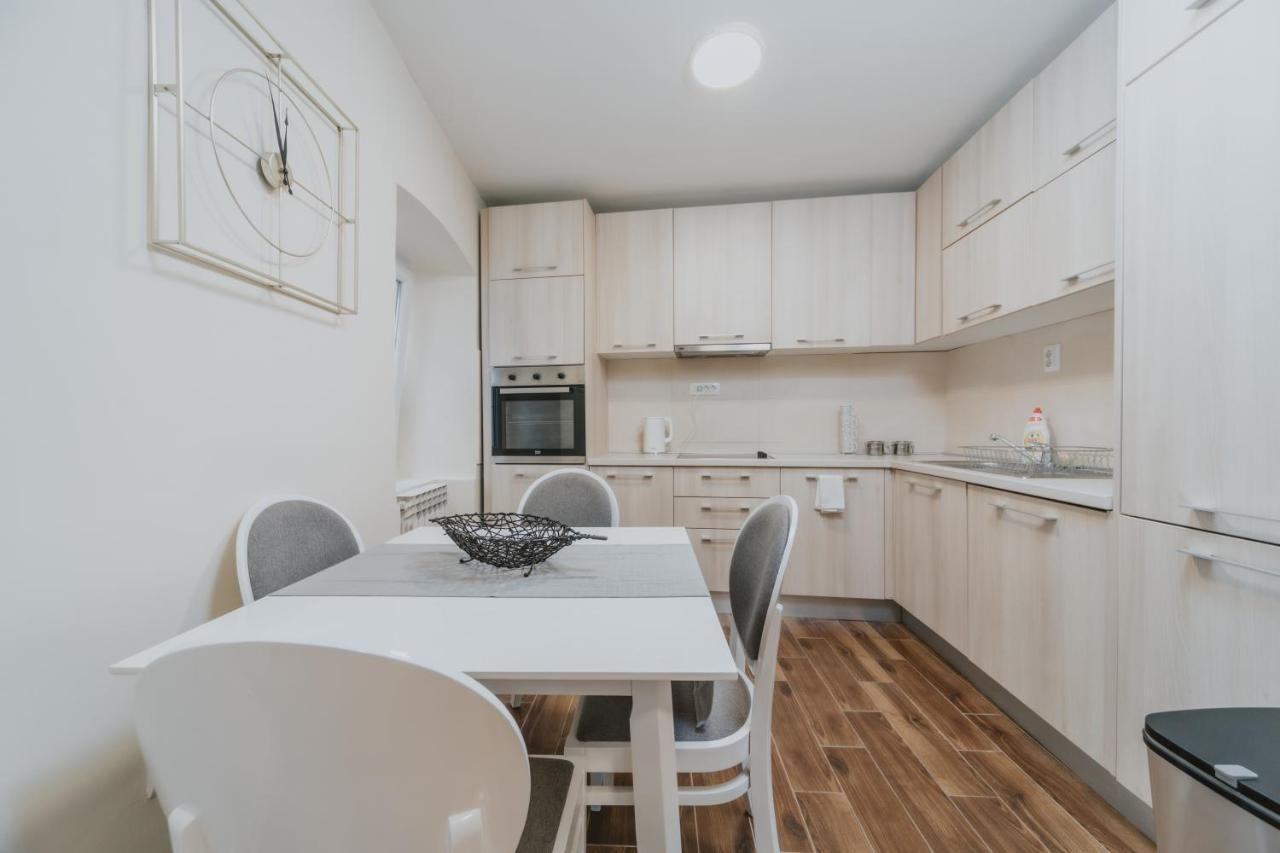 Regina Apartments 布德瓦 外观 照片